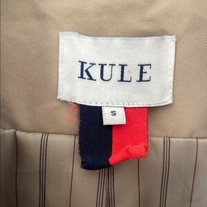 KULE THE ROXKHAKI Double-Breasted Trench Coat